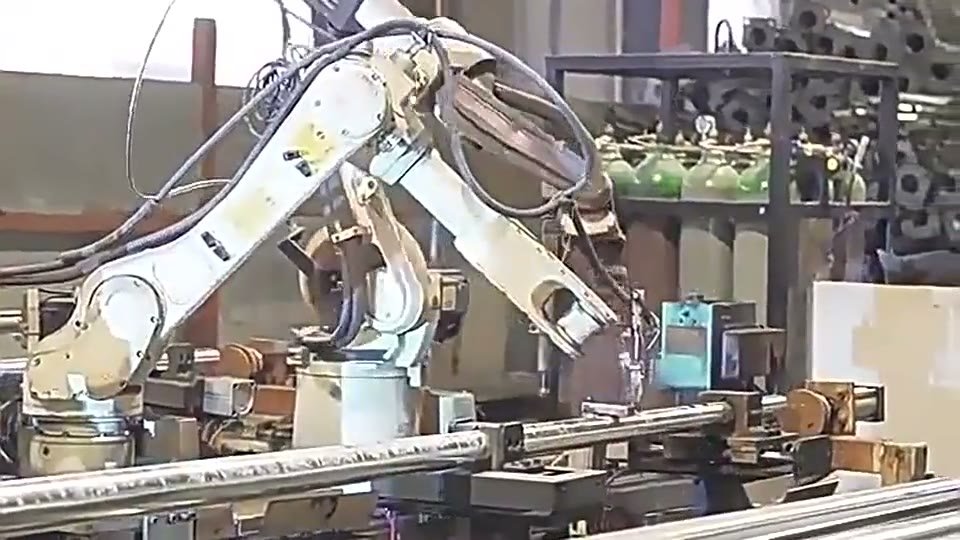 Robot welding
